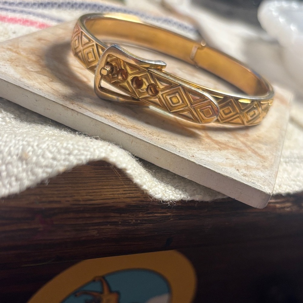 Geometric Gold Bracelet with Buckle Design